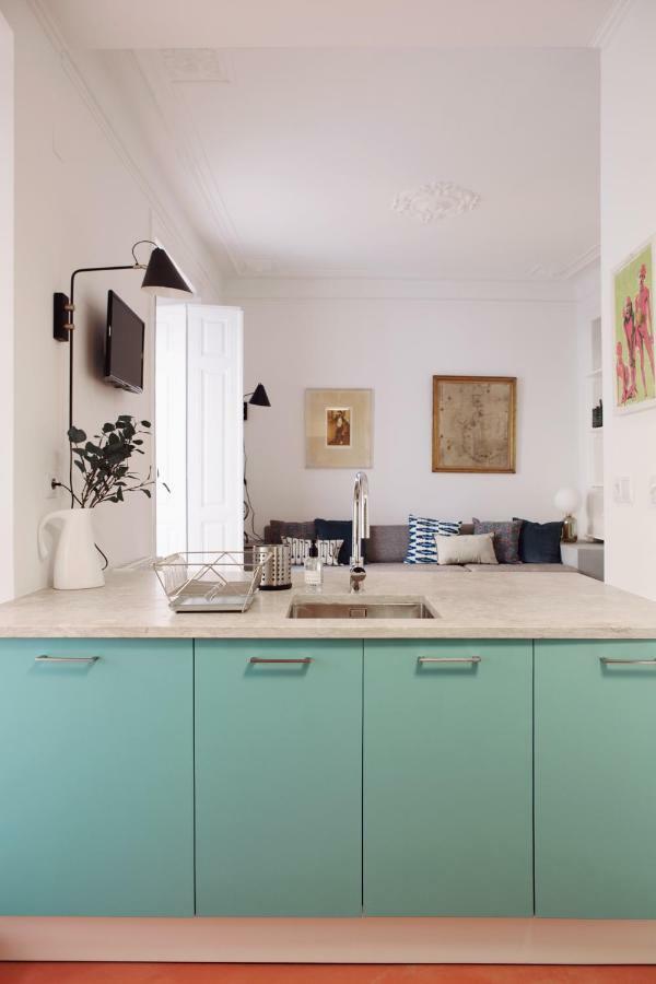Renovated Charming With Terrace In Lapa Appartement