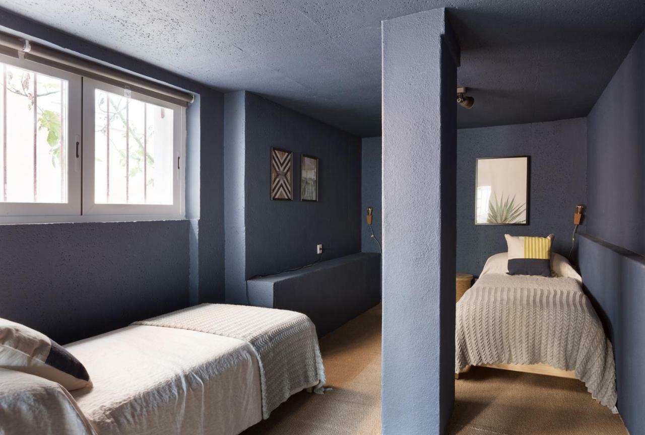 Renovated Charming With Terrace In Lapa * Lisboa